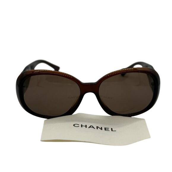 CHANEL Accessories - CHANEL CC Logo Camellia Flowers Oval-Frame Brown Sunglasses